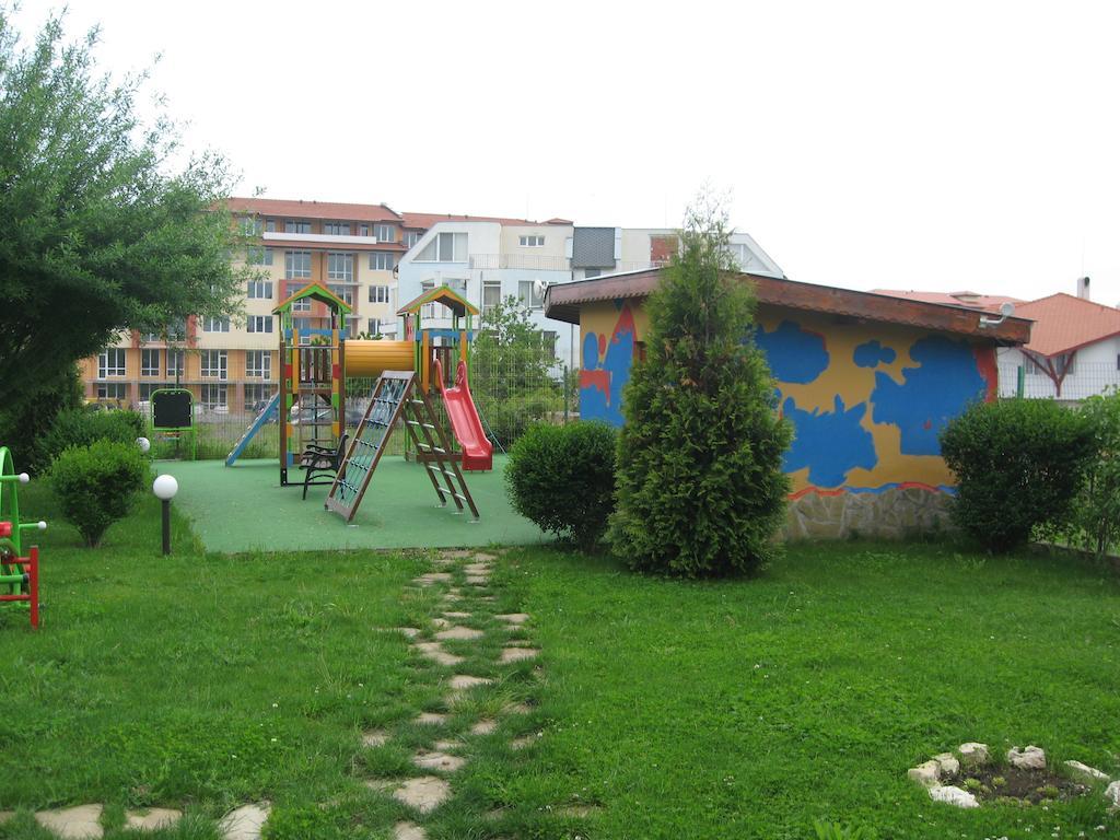 Chateau Aheloy Hotel Pomorie Exterior photo