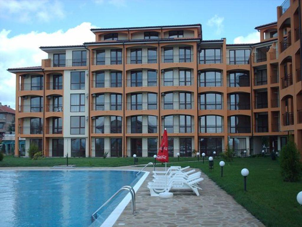 Chateau Aheloy Hotel Pomorie Exterior photo