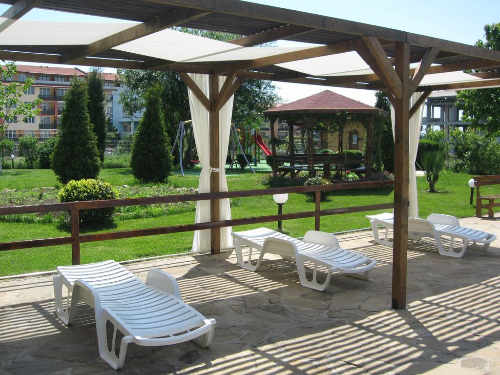 Chateau Aheloy Hotel Pomorie Exterior photo