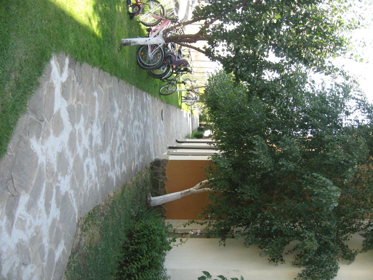 Chateau Aheloy Hotel Pomorie Exterior photo